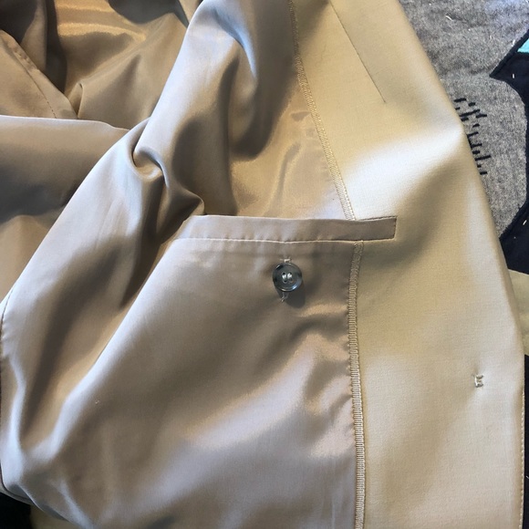 Jacket - Picture 5 of 6